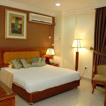 Al Muntazah Plaza Hotel Doha Dış mekan fotoğraf