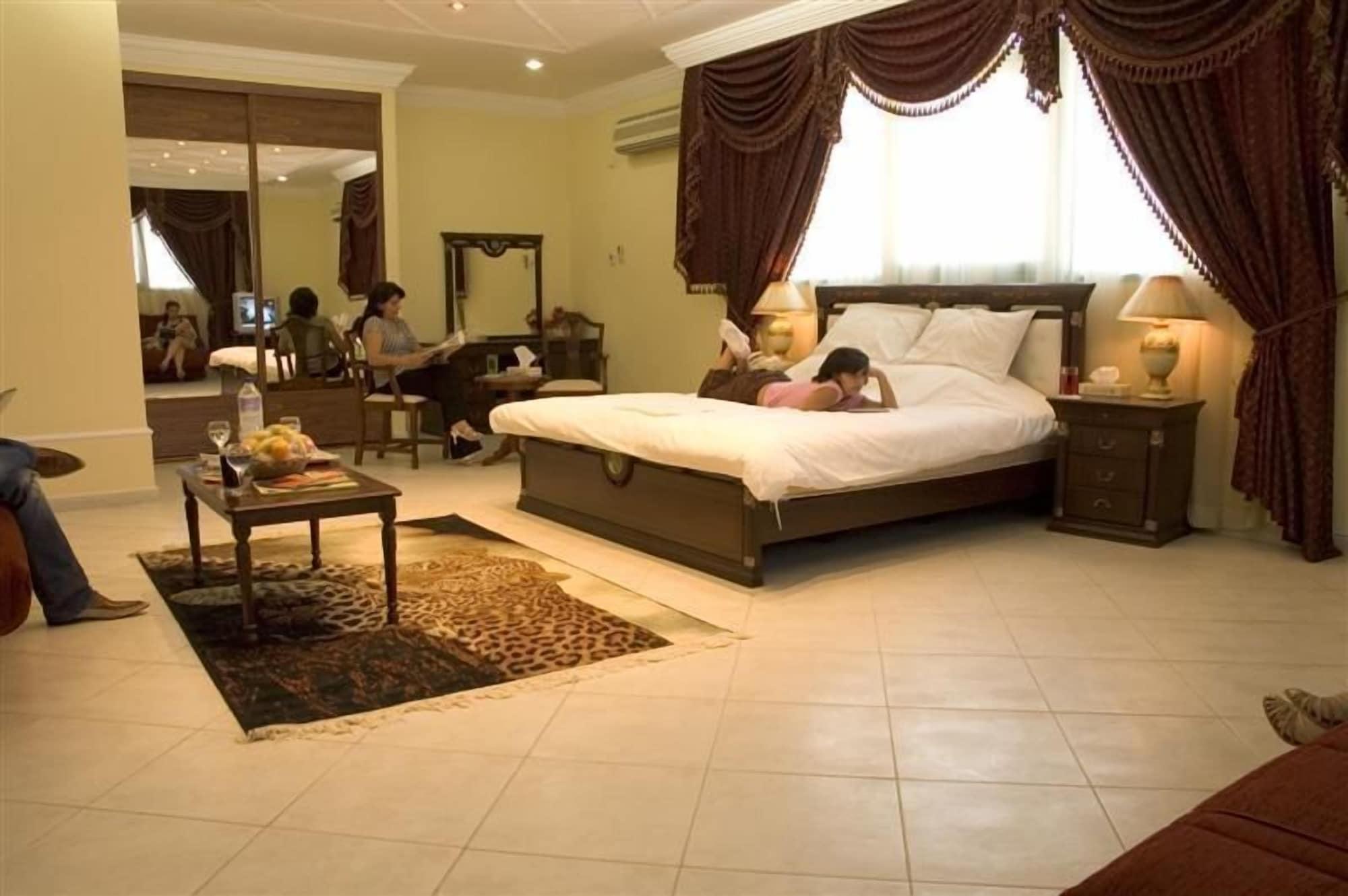 Al Muntazah Plaza Hotel Doha Dış mekan fotoğraf